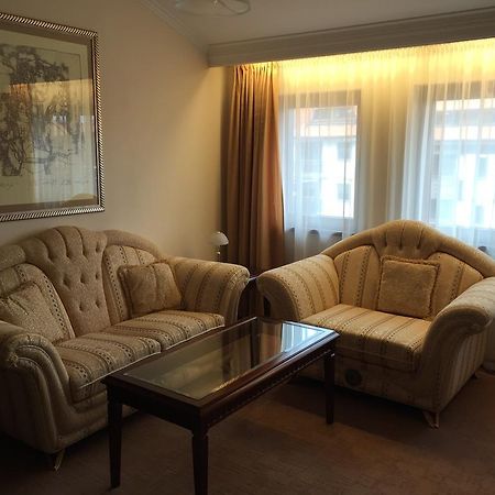Downtown Alexander Services Apartments Bansko Esterno foto