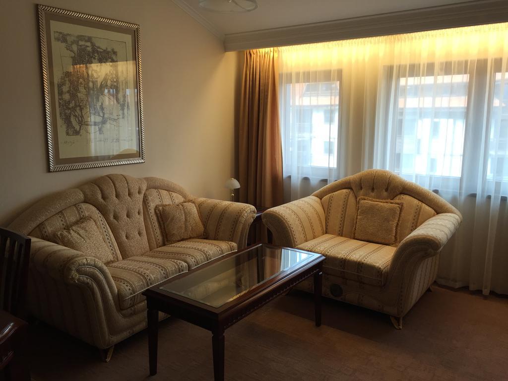 Downtown Alexander Services Apartments Bansko Esterno foto